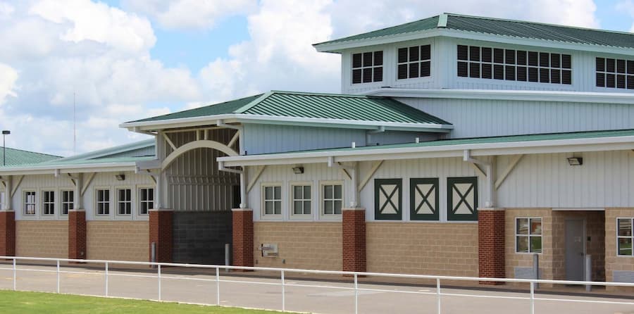 Dean Steel Buildings standing seam roof. Image courtesy of www.DeanSteelBuildings.com.