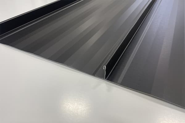 Detailed technical image of the GNMC 1.5-inch Mechanical Lock panel showing the structural seam design; image courtesy of www.GNMCUSA.com.