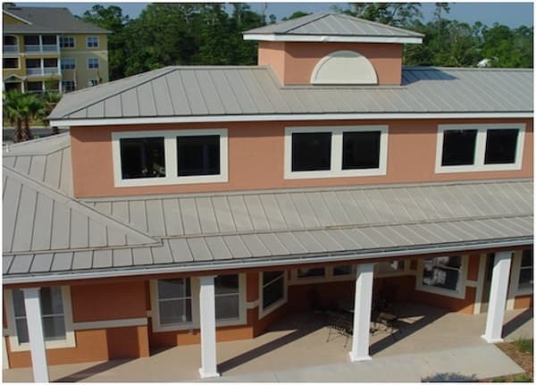 Town & Country Metals standing seam roof. Image courtesy of www.TownandCountryMetals.com.