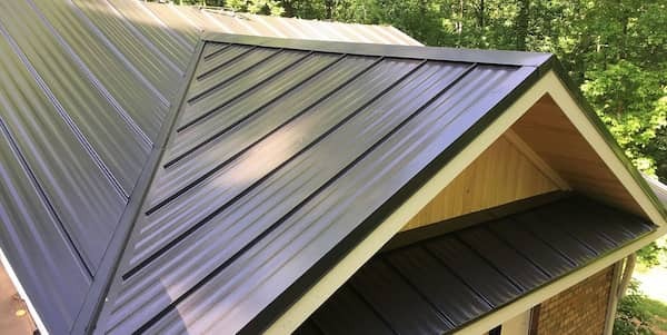 Woodstock Metal Roofing standing seam roof. Image courtesy of www.WoodstockMetalRoofing.com.